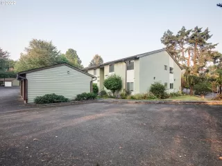 Photo #1: 23448236 Listing