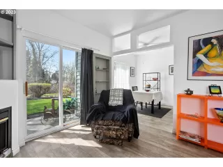 Photo #5: 23448554 Listing 