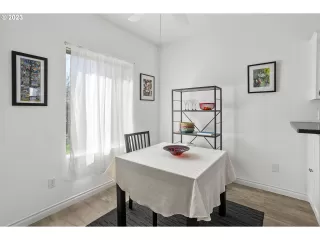 Photo #6: 23448554 Listing 