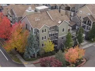 Photo #2: 23451157 Listing