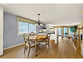 Photo #3: 23451407 Listing 