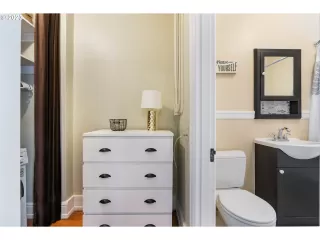 Photo #5: 23453004 Listing