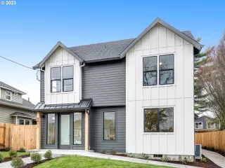 Photo #1: 23453180 Listing