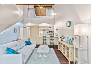 Photo #6: 23454227 Listing