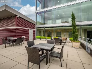 Photo #5: 23454955 Listing