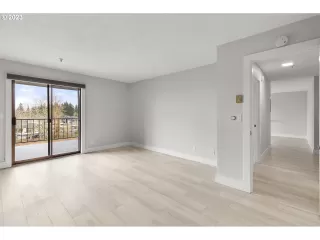 Photo #5: 23455160 Listing 