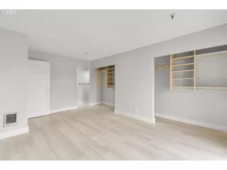 Photo #6: 23455160 Listing 