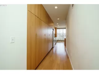 Photo #3: 23455212 Listing