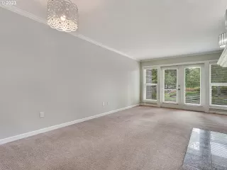 Photo #3: 23455231 Listing