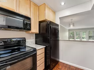 Photo #6: 23455231 Listing