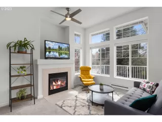 Photo #3: 23455427 Listing