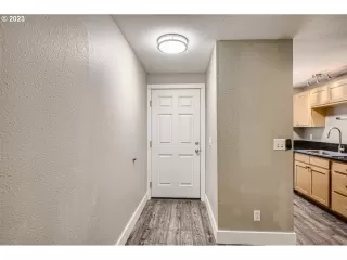 Photo #1: 23455731 Listing