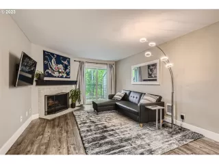 Photo #2: 23455731 Listing