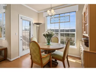 Photo #6: 23457389 Listing