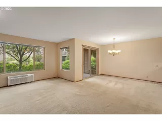 Photo #6: 23457881 Listing