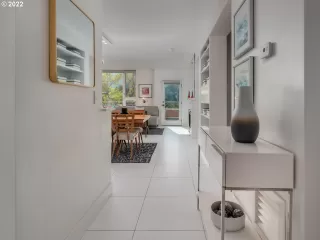 Photo #1: 23460369 Listing 