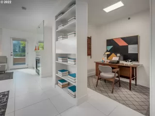 Photo #4: 23460369 Listing 