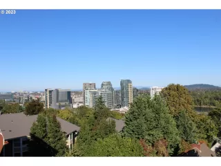 Photo #3: 23464967 Listing 