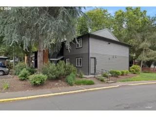 Photo #1: 234668065 Listing