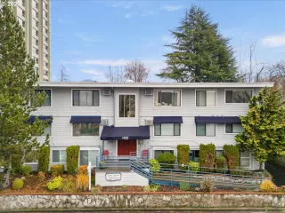 Click for more information on MLS # 23467780 : 1727 NE MULTNOMAH ST 1 More Details about MLS # 23467780 : 1727 NE MULTNOMAH ST 1