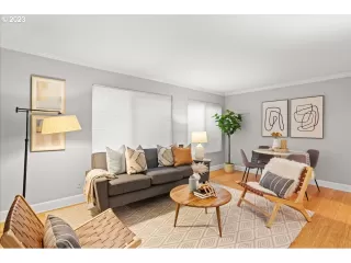 Photo #5: 23467780 Listing 