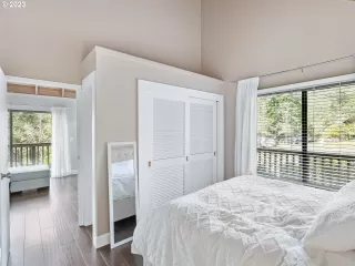 Photo #3: 23468897 Listing