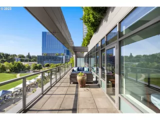 Photo #5: 23470520 Listing