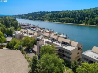 Photo #1: 23470632 Listing