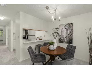 Photo #6: 23470694 Listing 