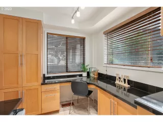 Photo #4: 23471029 Listing