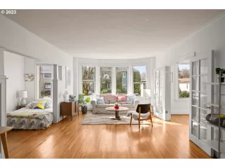 Photo #3: 23471468 Listing 