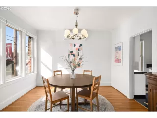 Photo #6: 23471468 Listing 