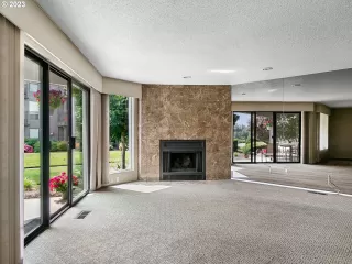 Photo #6: 23473070 Listing 