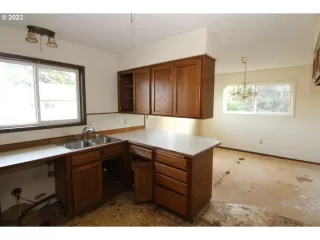 Photo #4: 23473114 Listing 