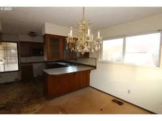 Photo #5: 23473114 Listing 