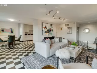 Photo #1: 23474950 Listing 