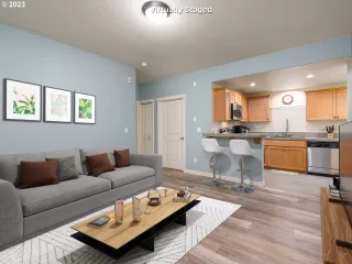 Photo #2: 23475805 Listing 