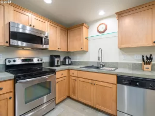 Photo #6: 23475805 Listing 