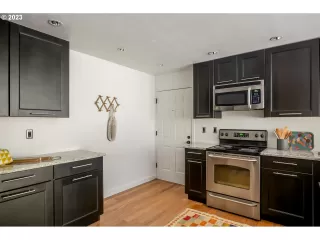 Photo #4: 23475934 Listing 