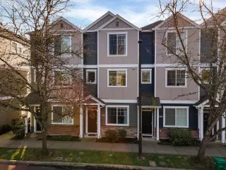 More Details about MLS # 23476035 : 10452 SW 90TH AVE