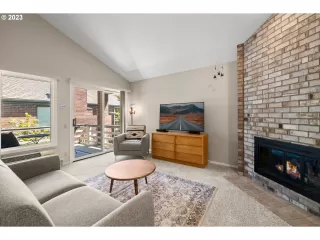 Photo #3: 23478139 Listing 