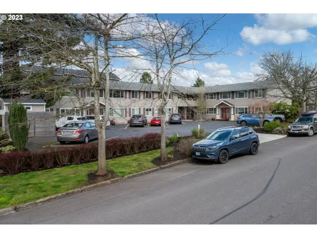 MLS: 23479241 Condo For Sale