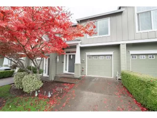 Photo #2: 23480691 Listing