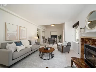 Photo #3: 23483127 Listing