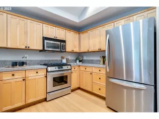 Photo #1: 23483537 Listing