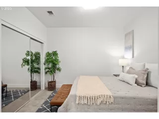 Photo #3: 23484310 Listing 