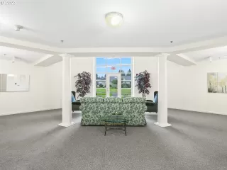 Photo #1: 23484329 Listing