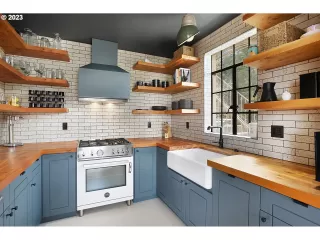 Photo #4: 23484558 Listing 