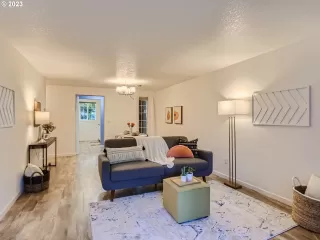 Photo #6: 23484825 Listing