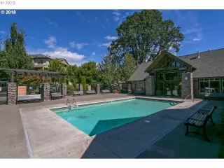 Photo #6: 23485670 Listing 